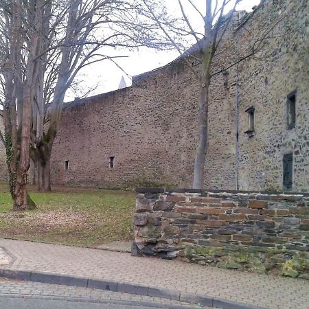 Ferienwohnung "An Der Stadtmauer" Andernach Zewnętrze zdjęcie